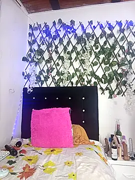 any mour online show from September 2025 11:04:02 PM