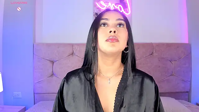 Cameliaa Smiith online show from February 2025 04:14:02 AM