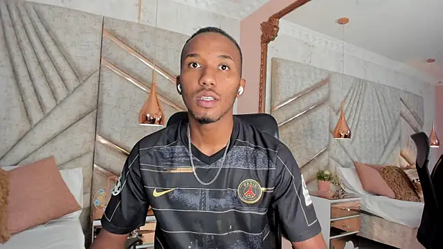 JamesParck online show from January 2025 12:20:01 PM