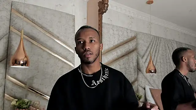 JamesParck online show from March 2025 12:17:01 PM