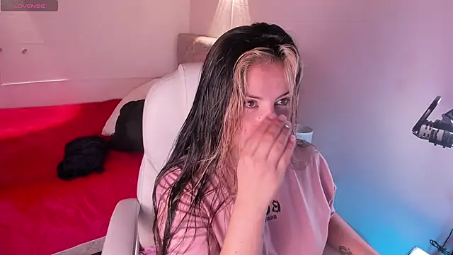 brandy sweet  online show from March 2025 12:36:02 PM