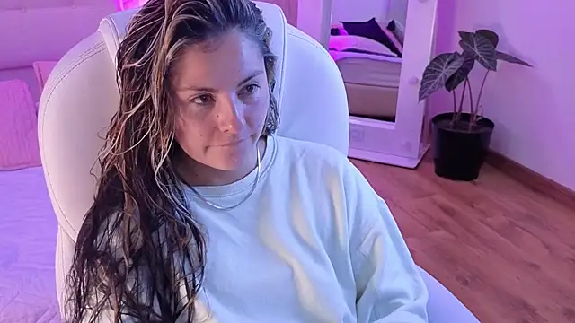 brandy sweet  online show from October 2025 02:04:01 PM