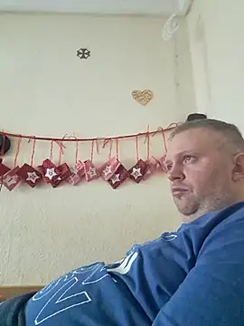 ShyBoy1982 online show from February 2025 03:42:02 PM