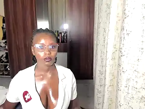 supa queen254 online show from June 2026 09:50:02 PM