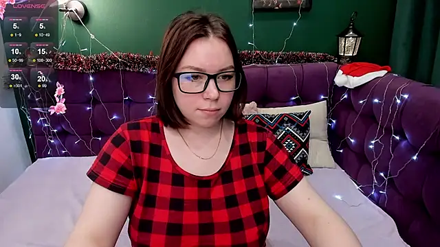 Emily Amorre online show from December 2024 04:09:02 AM