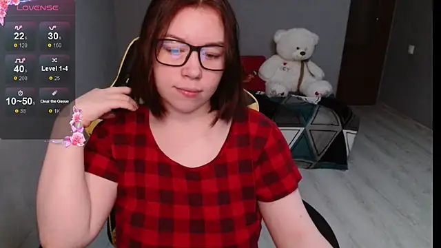 Emily Amorre online show from September 2025 01:20:02 AM