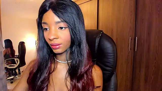 Snapshot of alikahouston4 chatting on September 2025 03:49:01 AM alikahouston4 online show from September 2025 03:49:01 AM