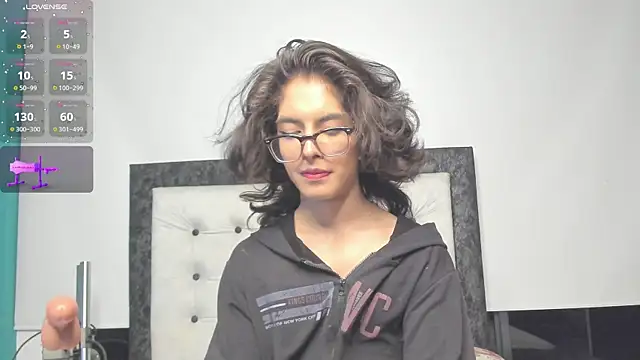 SelenaGmez online show from January 2025 01:52:01 AM