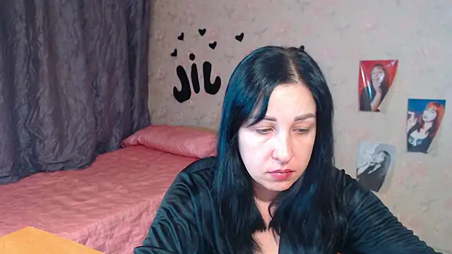 JillStevens online show from October 2025 02:34:01 AM