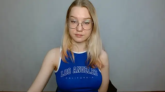 cindi hot online show from February 2025 11:33:02 AM