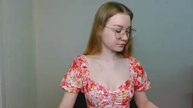 cindi hot online show from March 2026 09:48:02 AM