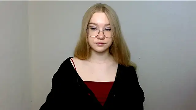 Snapshot of cindi_hot chatting on April 2026 11:19:02 AM cindi hot online show from April 2026 11:19:02 AM