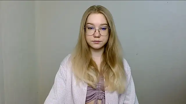 Snapshot of cindi_hot chatting on May 2026 10:09:01 AM cindi hot online show from May 2026 10:09:01 AM