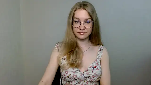 Snapshot of cindi_hot chatting on June 2026 10:16:02 AM cindi hot online show from June 2026 10:16:02 AM
