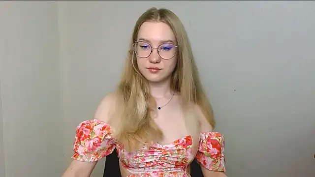Snapshot of cindi_hot chatting on July 2026 10:19:01 AM cindi hot online show from July 2026 10:19:01 AM
