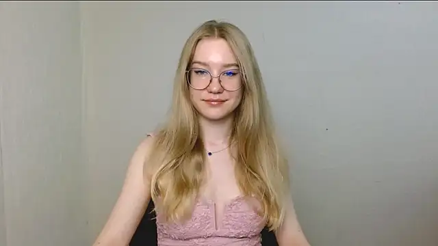 Snapshot of cindi_hot chatting on July 2026 10:29:02 AM cindi hot online show from July 2026 10:29:02 AM