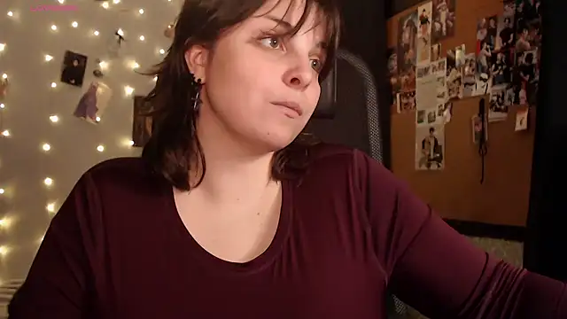 Snapshot of Saya_sweet chatting on October 2025 09:50:01 PM Saya sweet online show from October 2025 09:50:01 PM