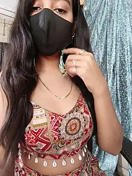 Parinaaz18 online show from May 2026 01:55:01 AM