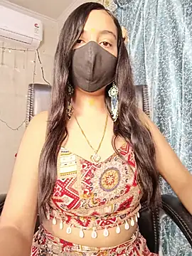 Parinaaz18 online show from May 2026 12:41:01 AM