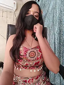 Parinaaz18 online show from May 2026 01:23:02 AM