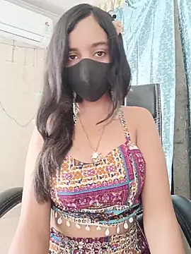 Parinaaz18 online show from May 2026 04:51:02 AM