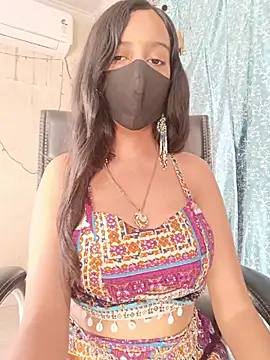 Parinaaz18 online show from May 2026 01:56:01 AM