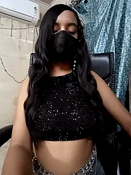 Parinaaz18 online show from July 2026 02:03:01 AM