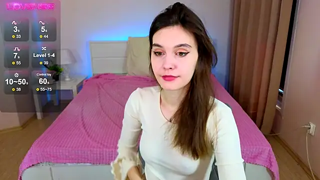 SusieMorris online show from March 2025 01:54:01 AM