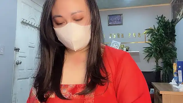 Snapshot of Bamboo_Swetie chatting on December 2024 09:20:01 PM Bamboo Swetie online show from December 2024 09:20:01 PM