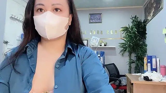 Snapshot of Bamboo_Swetie chatting on January 2025 05:40:02 AM Bamboo Swetie online show from January 2025 05:40:02 AM