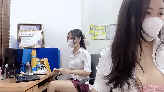 Snapshot of Bamboo_Swetie chatting on February 2025 01:59:01 PM Bamboo Swetie online show from February 2025 01:59:01 PM