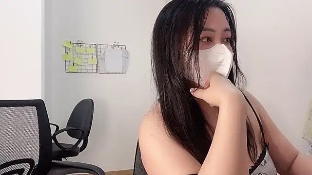 Snapshot of Bamboo_Swetie chatting on March 2025 02:32:02 PM Bamboo Swetie online show from March 2025 02:32:02 PM