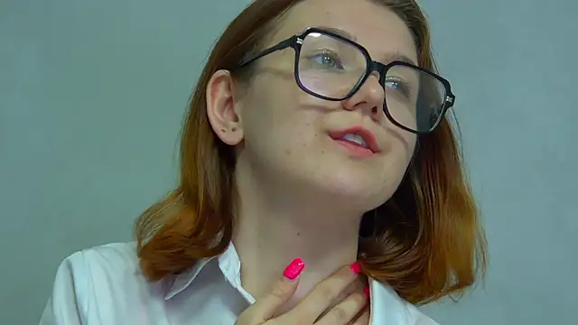 LessySmith online show from April 2026 04:42:01 AM