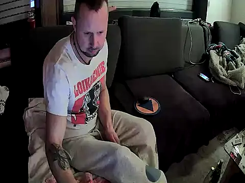 Snapshot of Hornybiboy66 chatting on November 2025 11:15:01 PM Hornybiboy66 online show from November 2025 11:15:01 PM