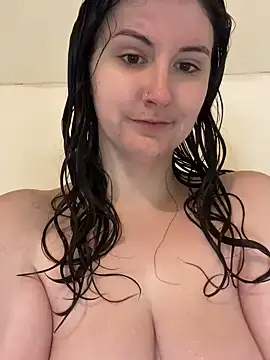 Snapshot of pennybaby133 chatting on December 2024 06:39:01 PM pennybaby133 online show from December 2024 06:39:01 PM