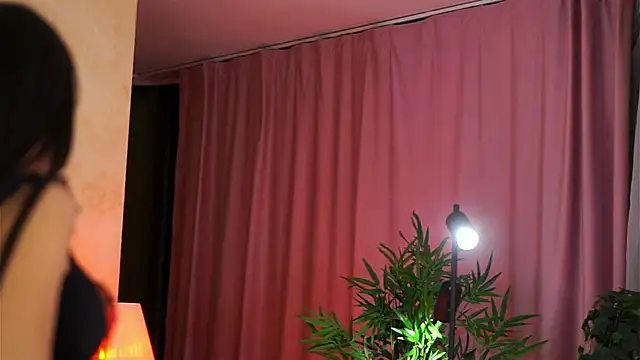 Evelyn Evyyy online show from January 2025 07:27:02 PM