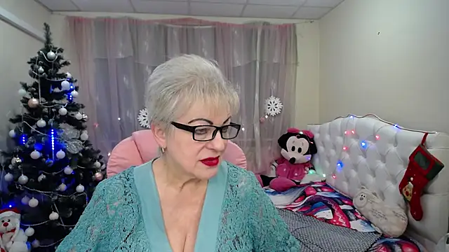 Snapshot of KayleSmoll chatting on January 2025 04:41:01 AM KayleSmoll online show from January 2025 04:41:01 AM