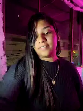 Snapshot of Sofythom1 chatting on December 2024 03:42:01 AM Sofythom1 online show from December 2024 03:42:01 AM