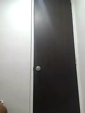 Snapshot of Sofythom1 chatting on January 2025 03:42:01 AM Sofythom1 online show from January 2025 03:42:01 AM