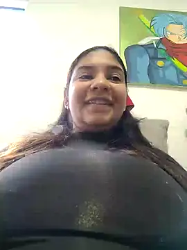 Snapshot of Sofythom1 chatting on February 2025 10:30:02 PM Sofythom1 online show from February 2025 10:30:02 PM