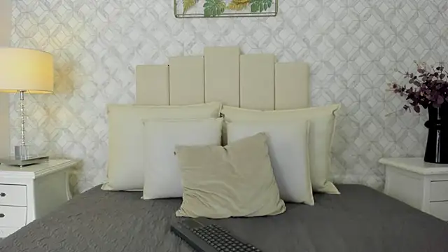 MarianaSanz online show from September 2025 02:17:02 PM