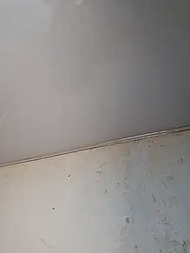 Kloemoretti online show from October 2025 12:22:02 AM