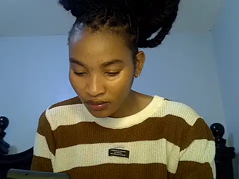 cute-alexis online show from June 2026 10:01:01 AM