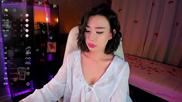 Snapshot of sensualily chatting on February 2026 04:03:02 PM sensualily online show from February 2026 04:03:02 PM