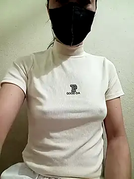 Snapshot of YunLem chatting on February 2025 07:50:01 AM YunLem online show from February 2025 07:50:01 AM