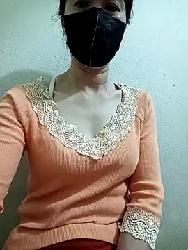 Snapshot of YunLem chatting on February 2025 06:06:02 AM YunLem online show from February 2025 06:06:02 AM