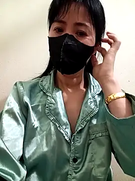 Snapshot of YunLem chatting on February 2025 02:54:02 PM YunLem online show from February 2025 02:54:02 PM