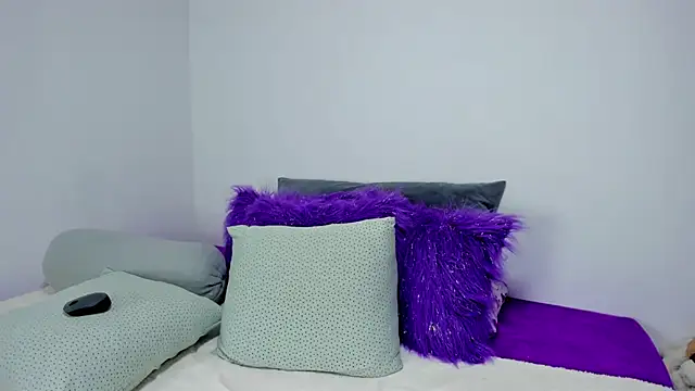 CherryBlossomm  online show from January 2025 02:02:01 AM