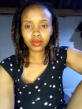 Snapshot of SexyLeopardxx120 chatting on January 2025 05:06:01 PM SexyLeopardxx120 online show from January 2025 05:06:01 PM