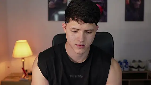 Hazzan Velez online show from October 2025 11:58:01 PM